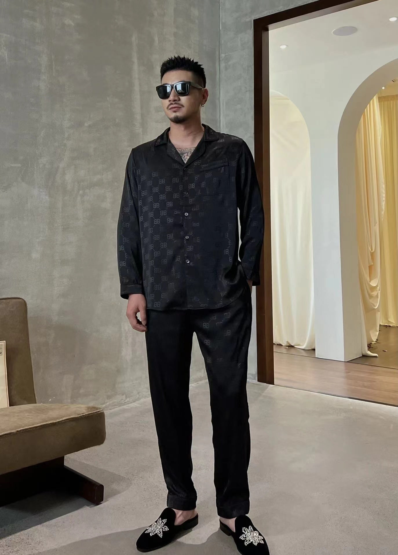 Huit styles populaires de vêtements décontractés en soie 