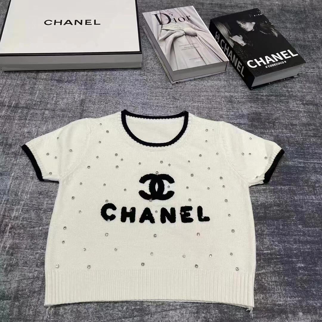 Gestricktes Crop-Top