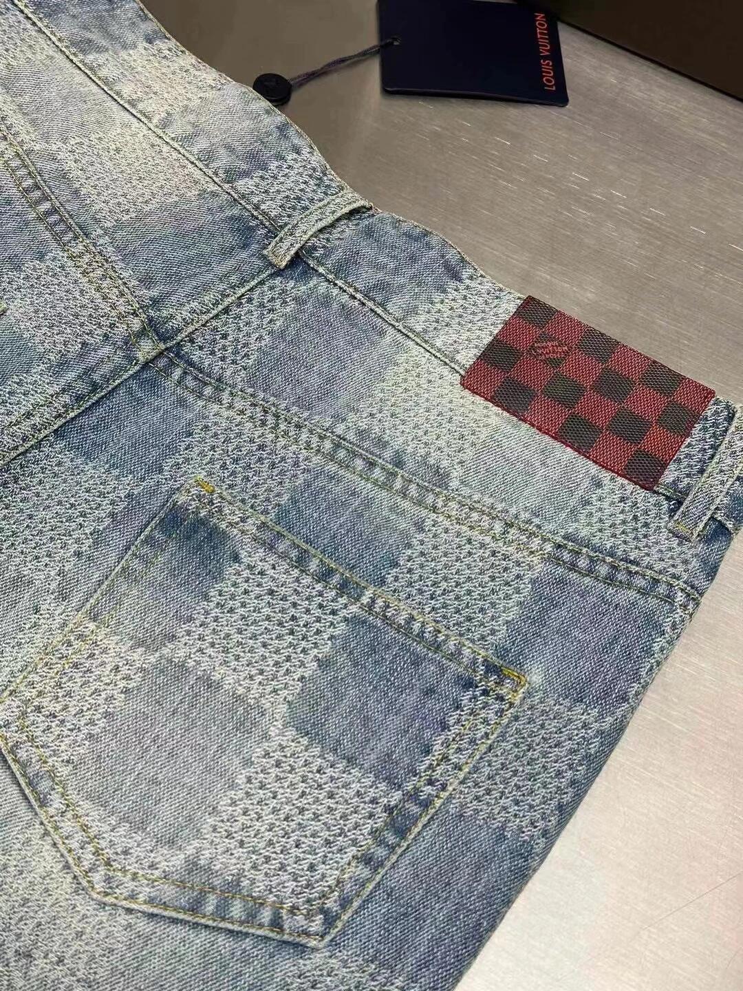 Lässige Jeans mit Schachbrettmuster