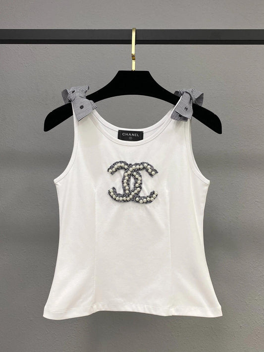 Gilet brodé de perles