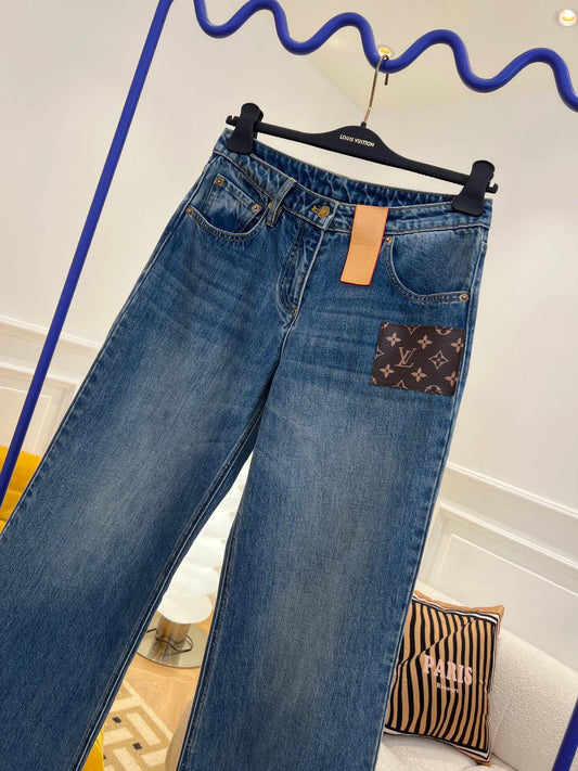 Jeans mit Taschenprint