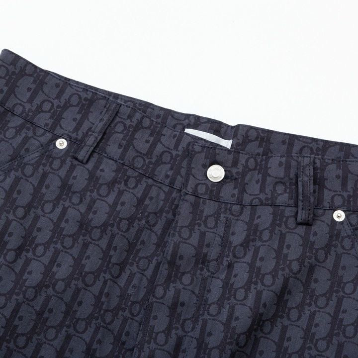 Presbyopisches Buchstaben-Shirt-Set 