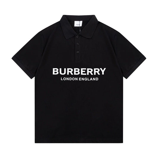 Klassisches Poloshirt mit zweireihigem Buchstabenmuster und kurzen Ärmeln