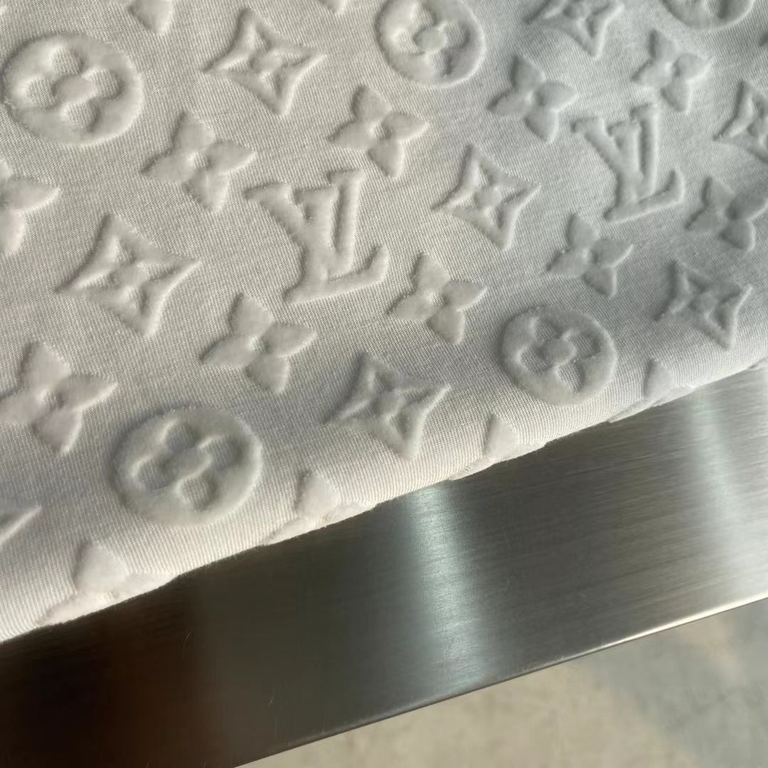 T-shirt décontracté en relief 