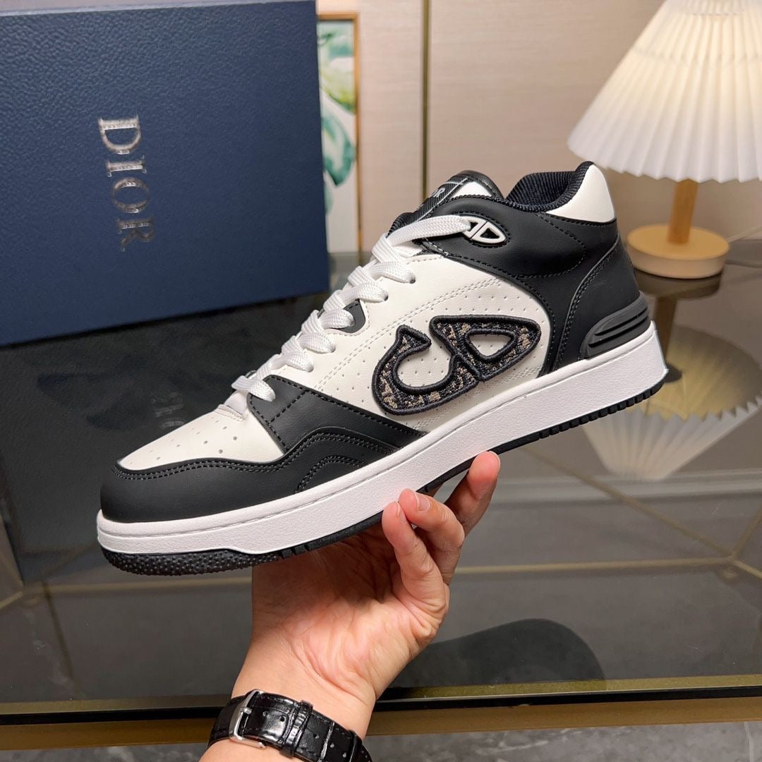 Baskets décontractées brodées presbytes avec lettre D