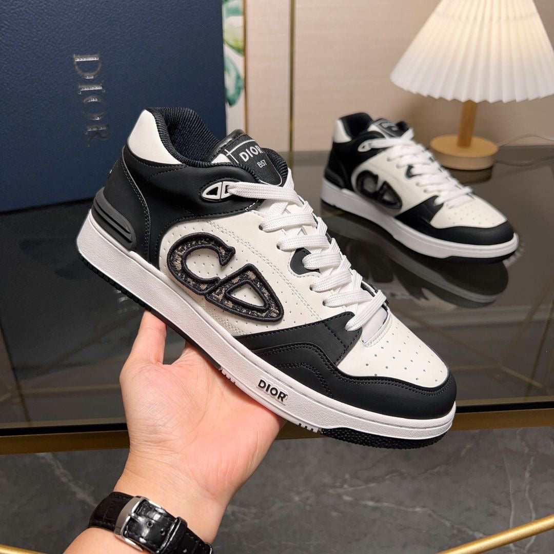 Baskets décontractées brodées presbytes avec lettre D