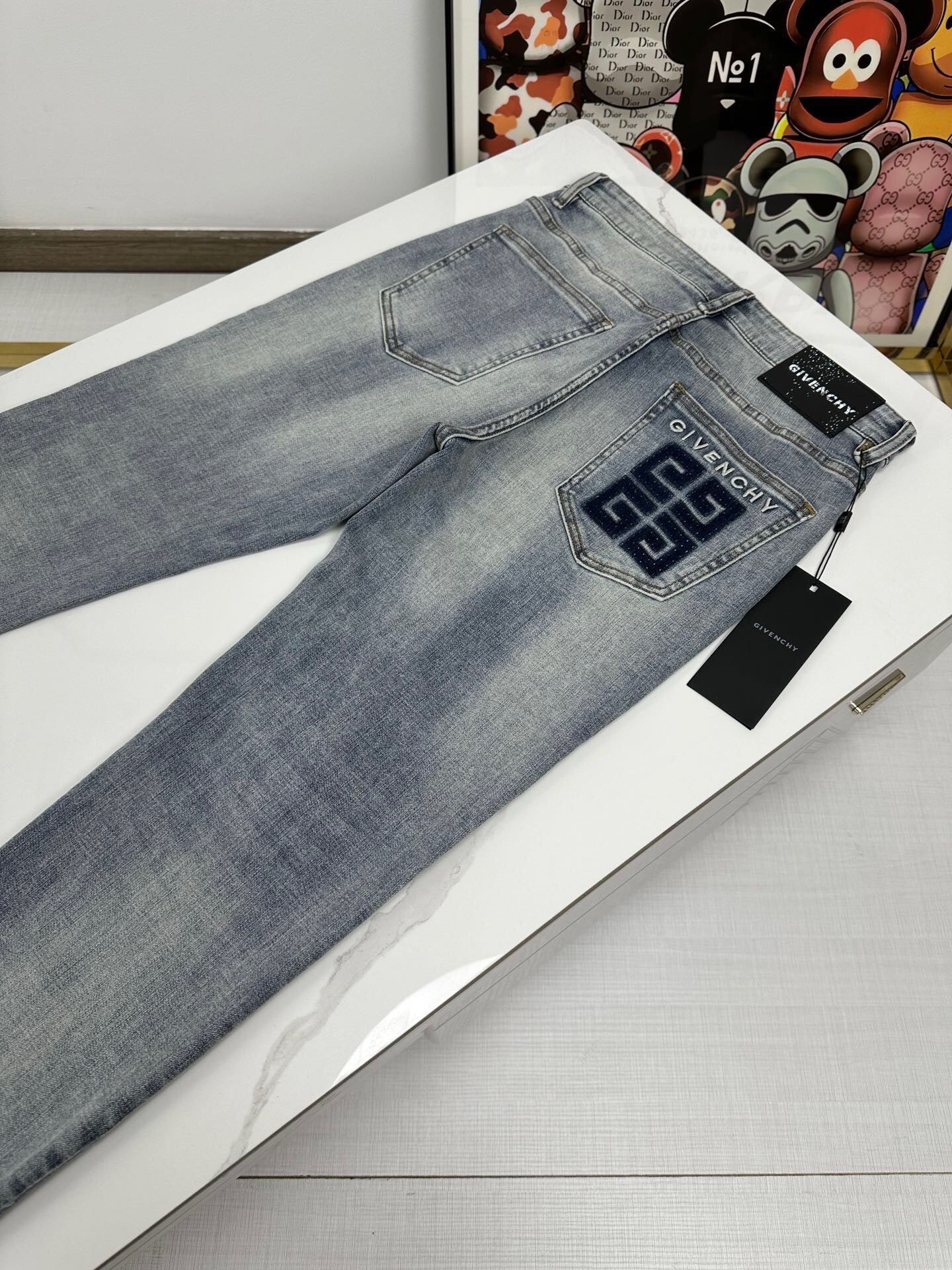 Hochwertige Vintage-Bluejeans im Used-Look