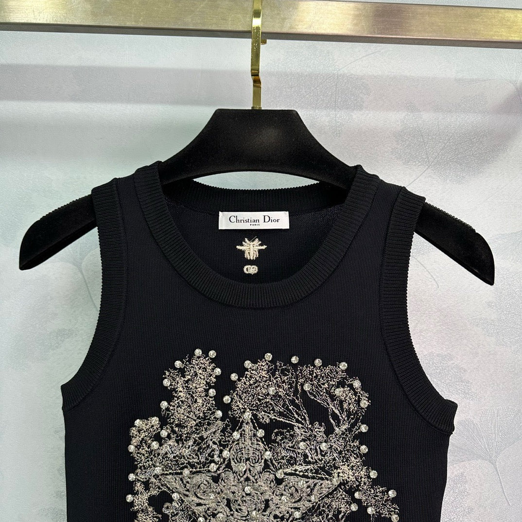 Gilet brodé de perles