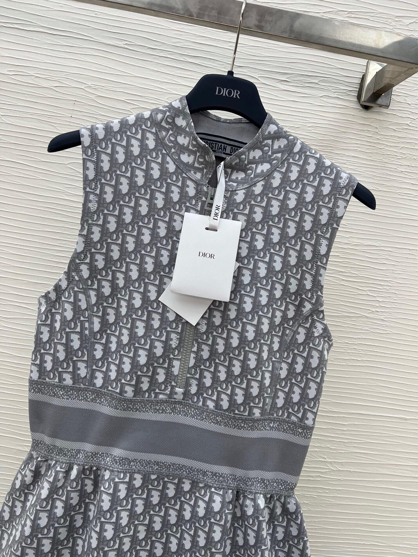 Presbyopie-Westenkleid