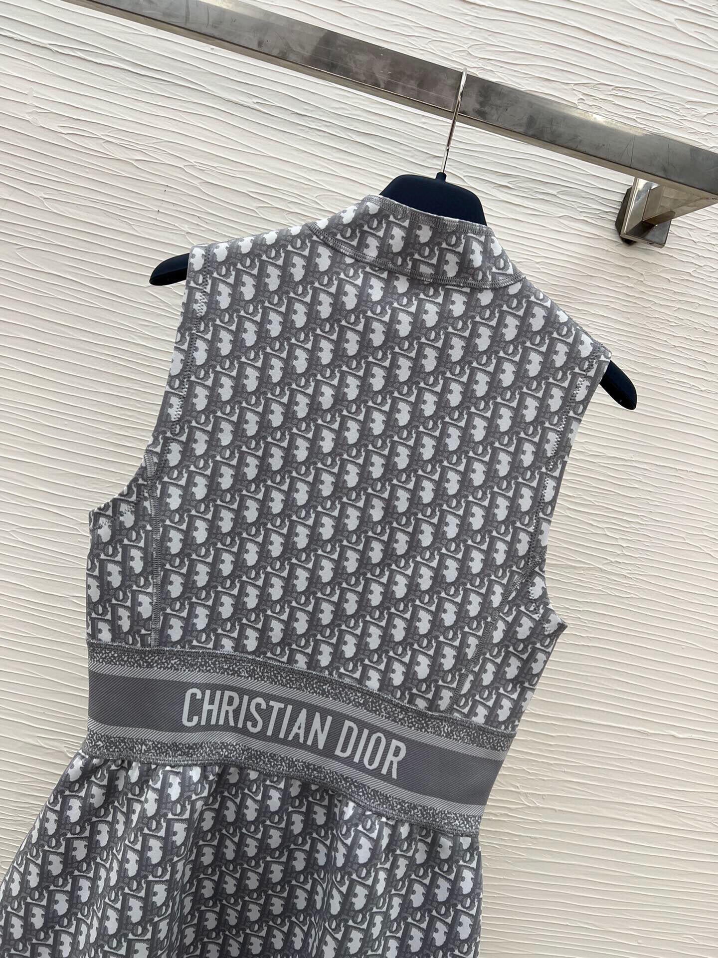 Presbyopie-Westenkleid