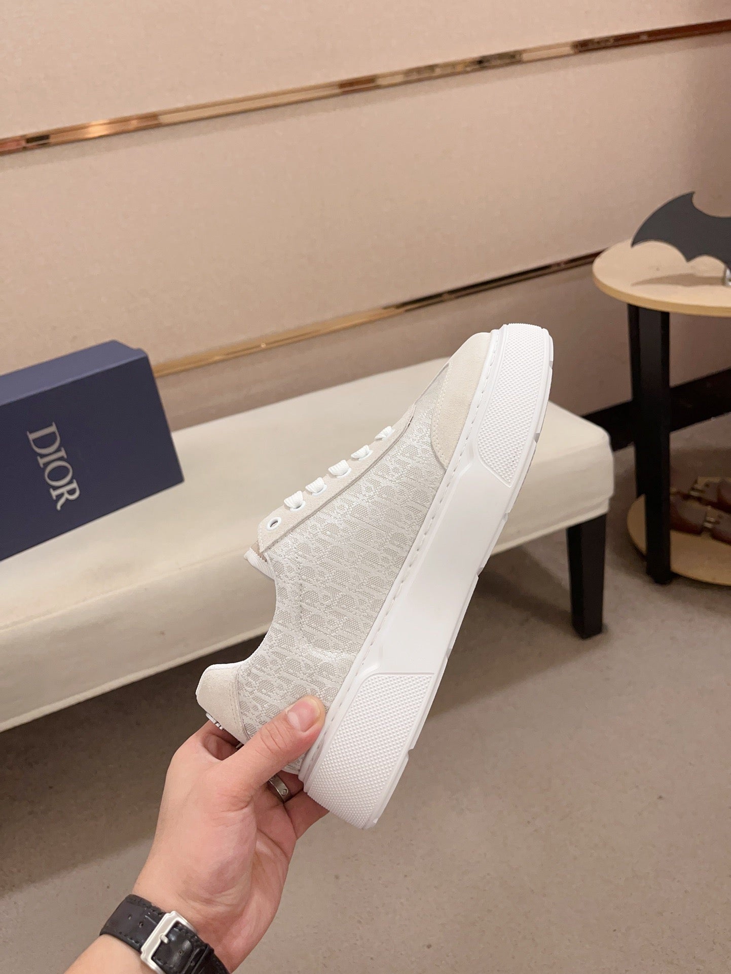 lässige Herrenschuhe im Sportstil