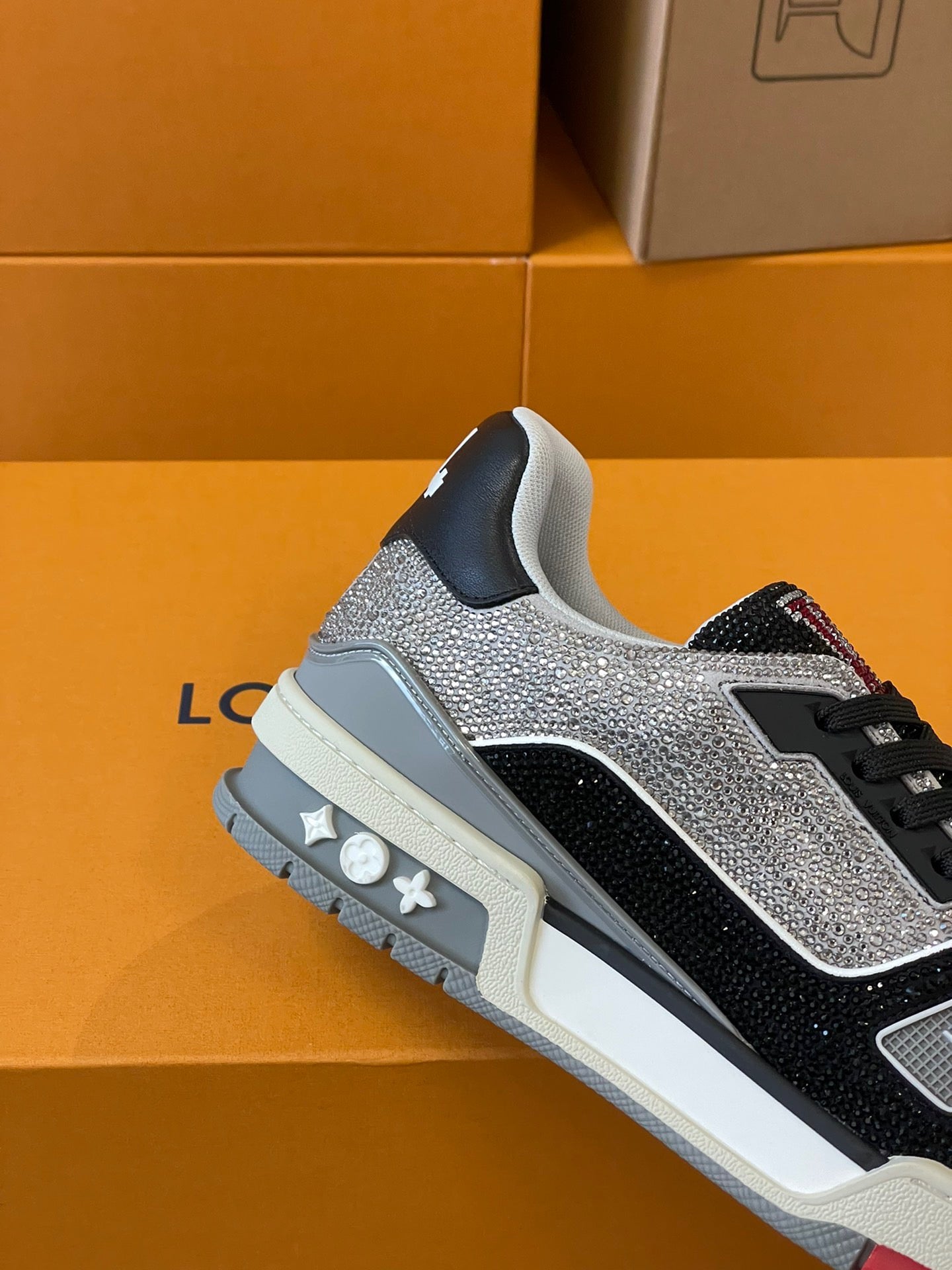 Chaussures décontractées légères et éblouissantes avec cristaux scintillants