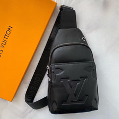dernier sac de poitrine