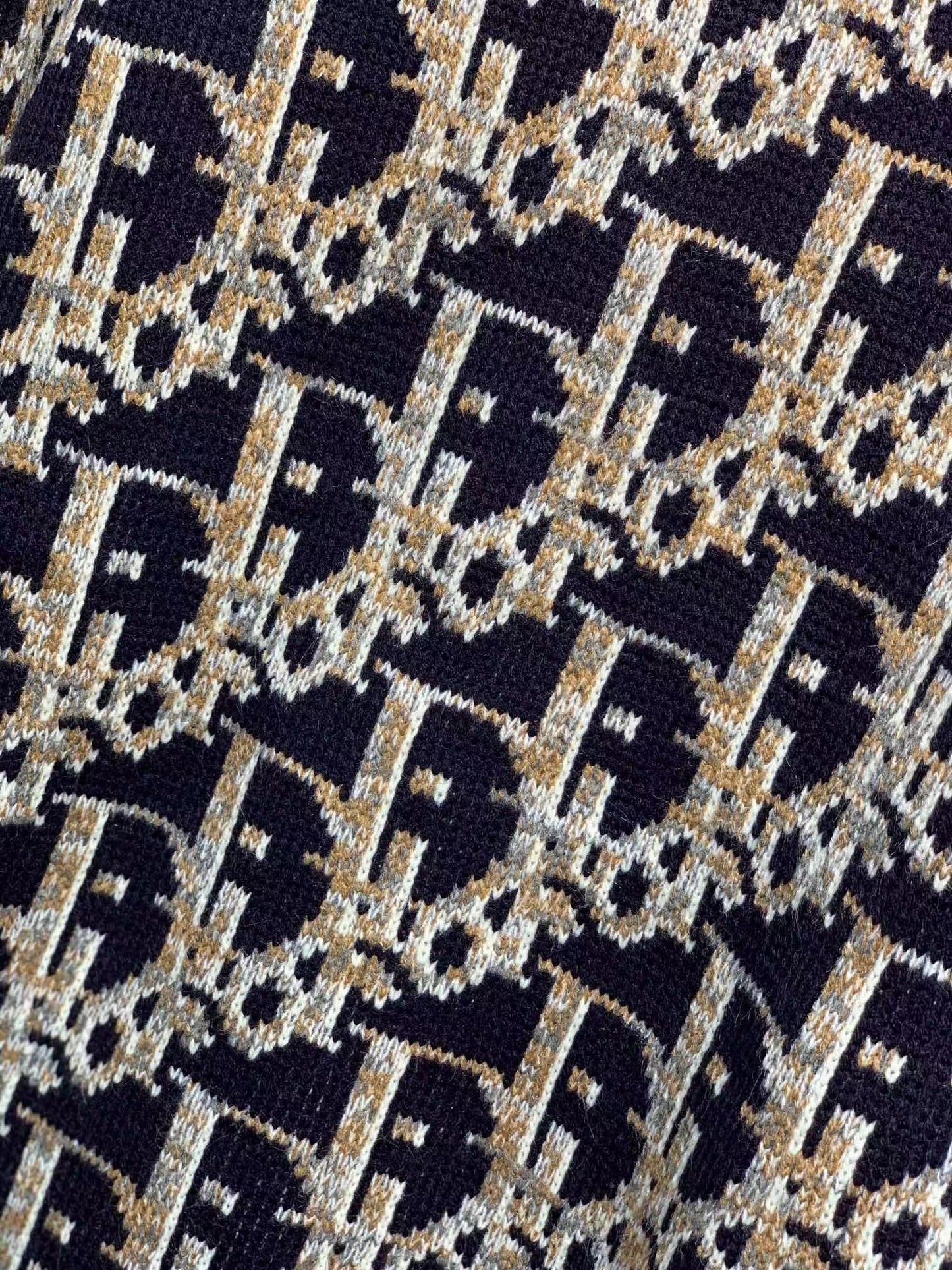 Pull ras du cou en laine à imprimé intégral