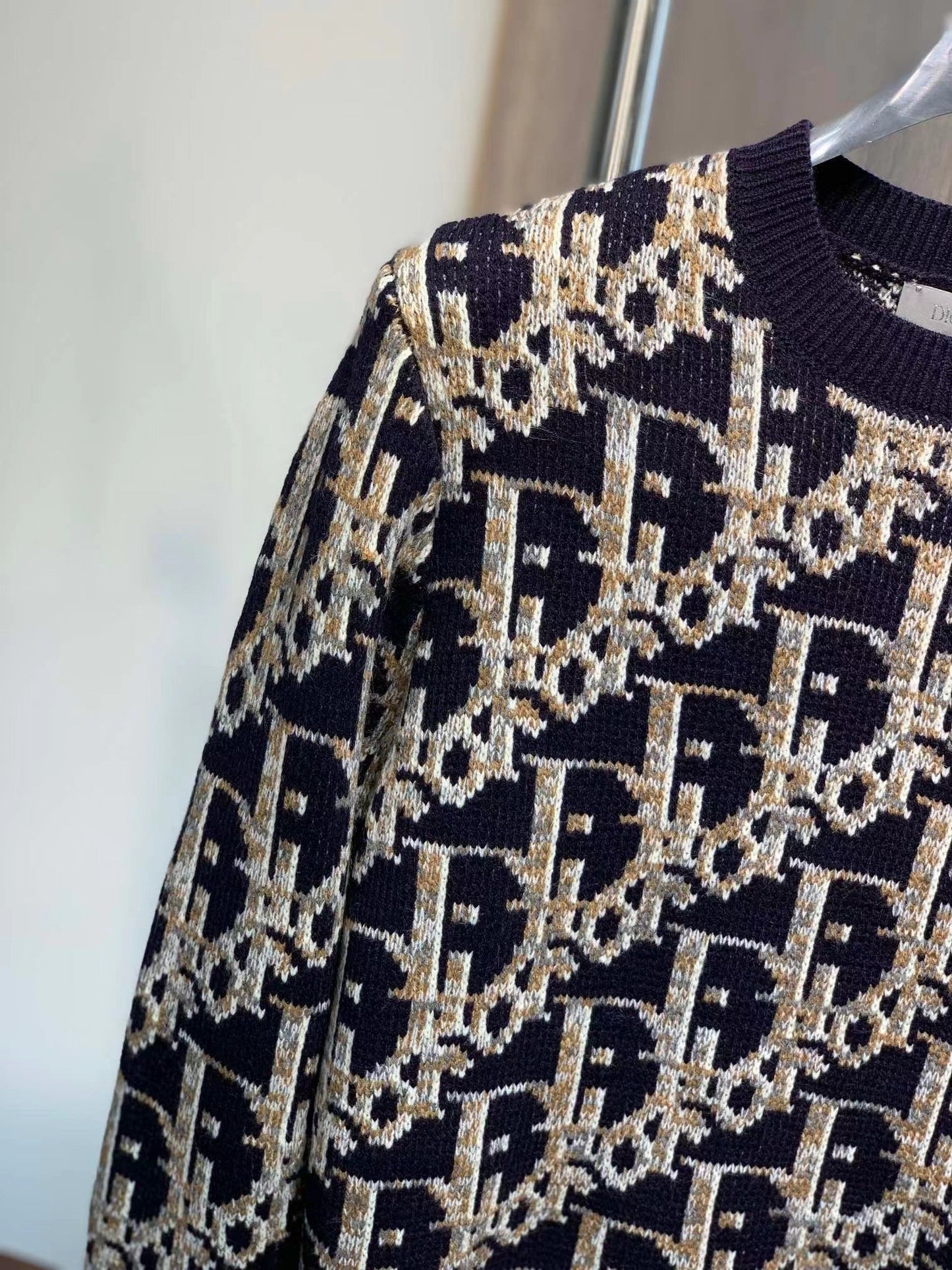 Pull ras du cou en laine à imprimé intégral