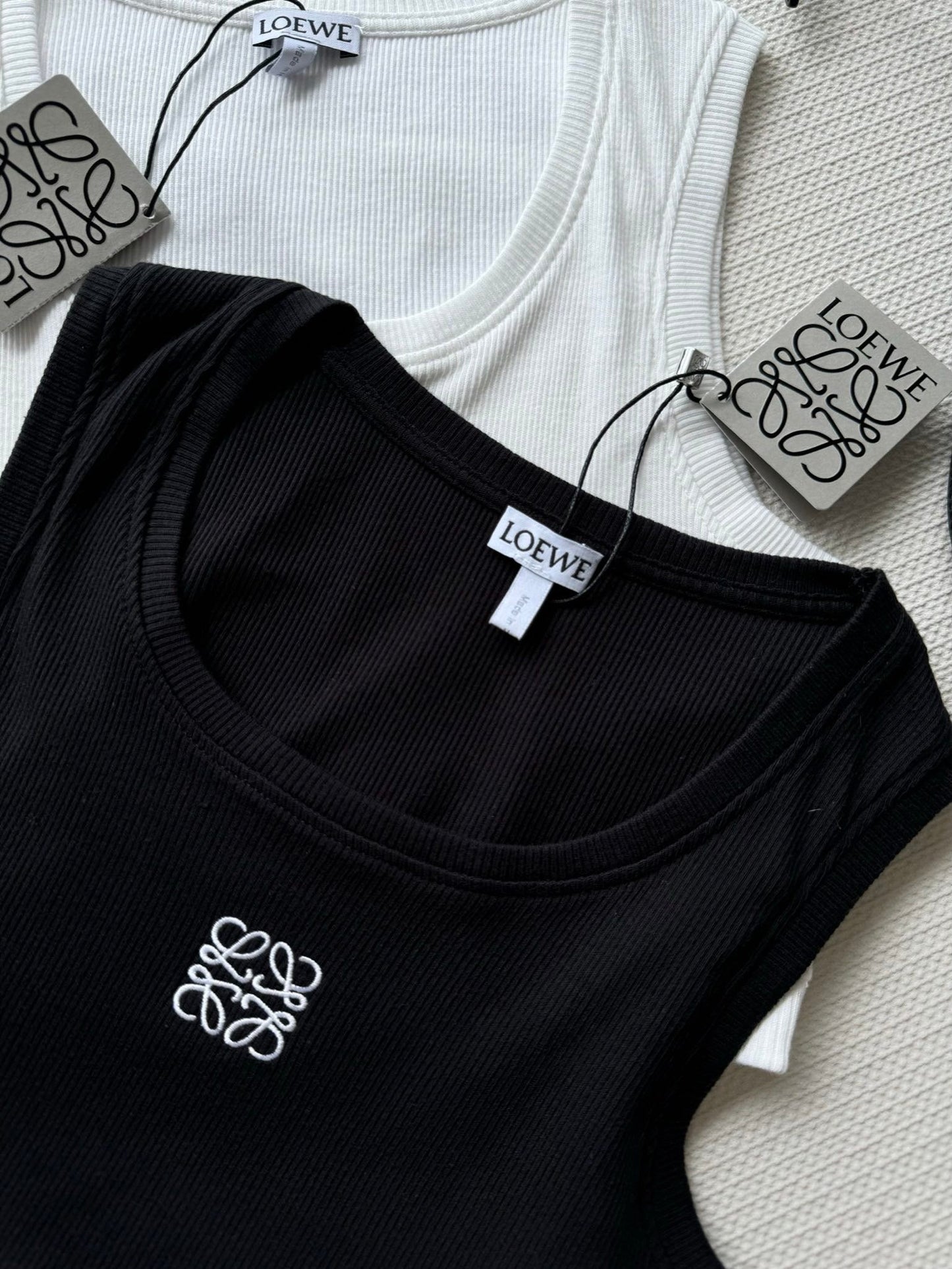 Kurze gerippte Weste 