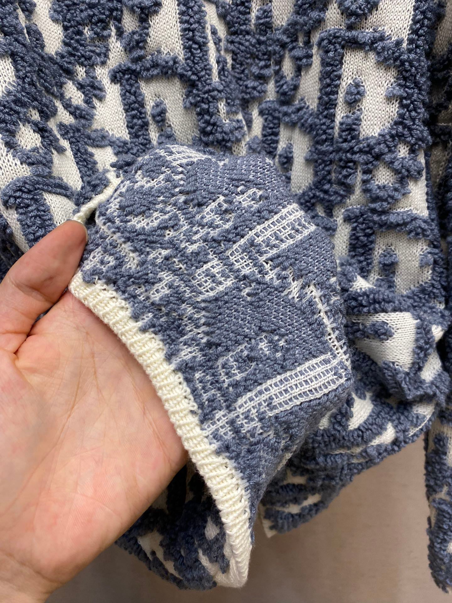 PULL EN MAILLE JACQUARD MÉLANGÉE DE LAINE