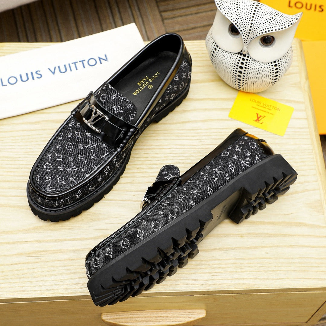 Loafer, hochwertige Herrenschuhe und Freizeitschuhe aus Leder