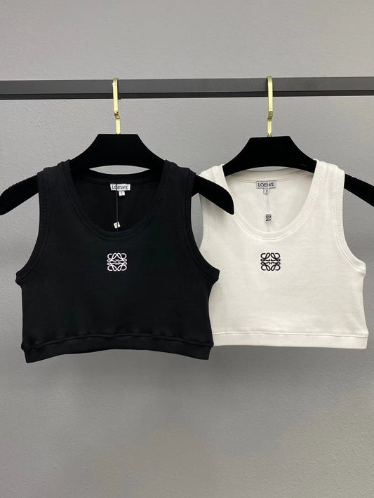 Neue, schlichte und vielseitige kurze Weste mit Logo-Stickerei