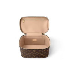 Cosmetic bag