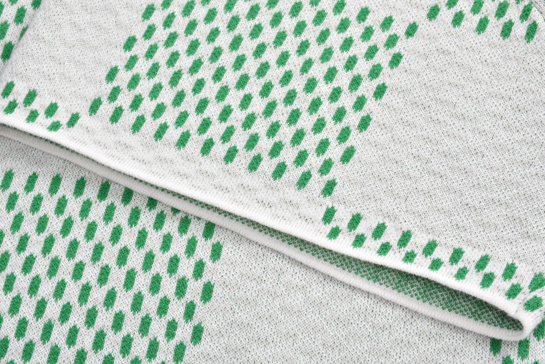 Grünes, kariertes Woll-Kurzarmshirt 