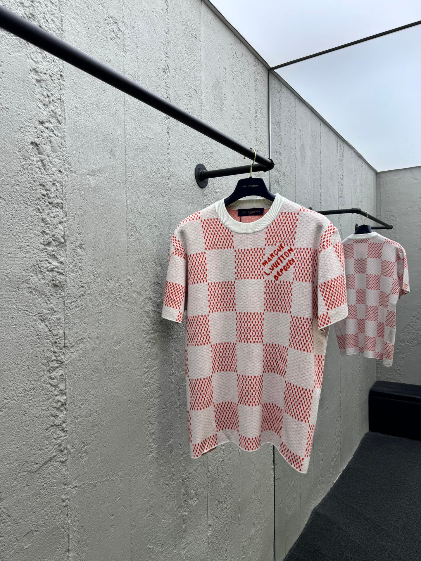 Grünes, kariertes Woll-Kurzarmshirt 