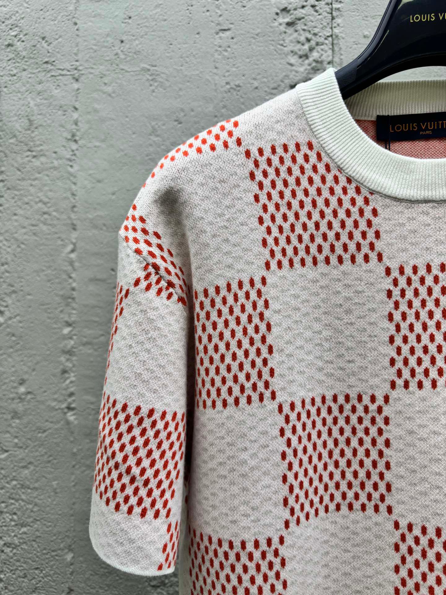 Grünes, kariertes Woll-Kurzarmshirt 