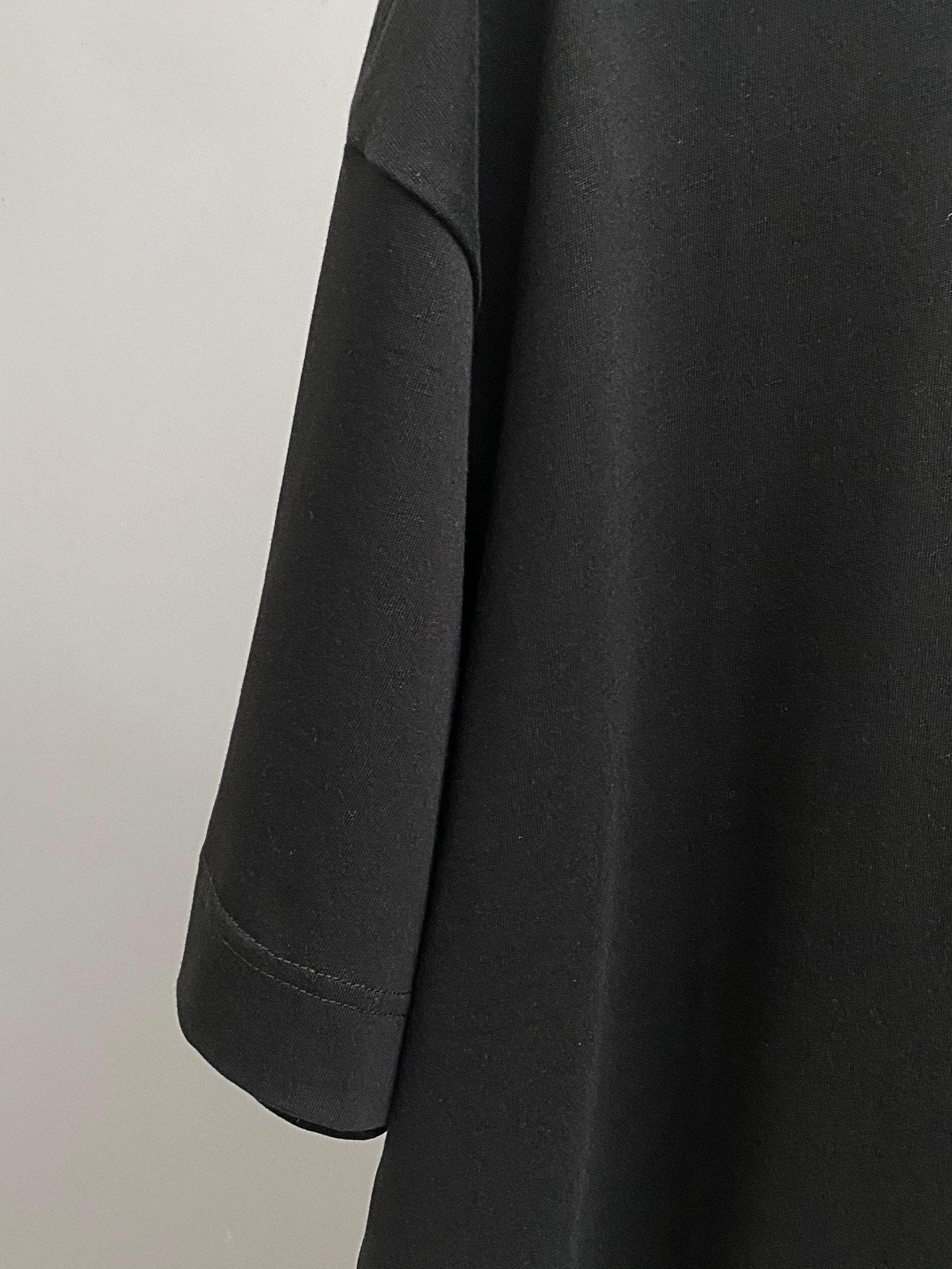 T-shirt avec poche poitrine 