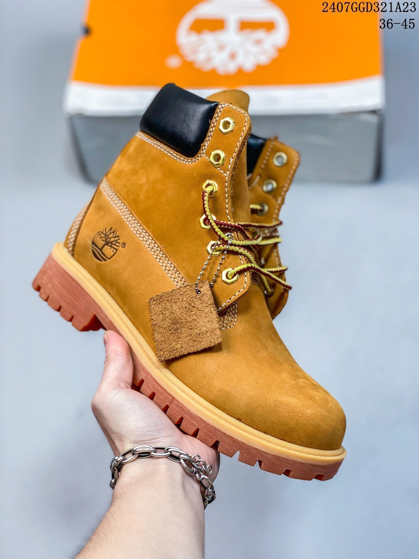 Outdoor-Martin-Stiefel