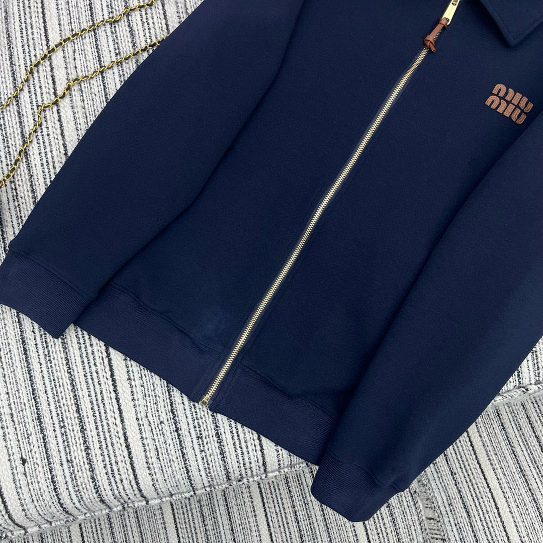 Neuer lässiger Revers-Rockanzug