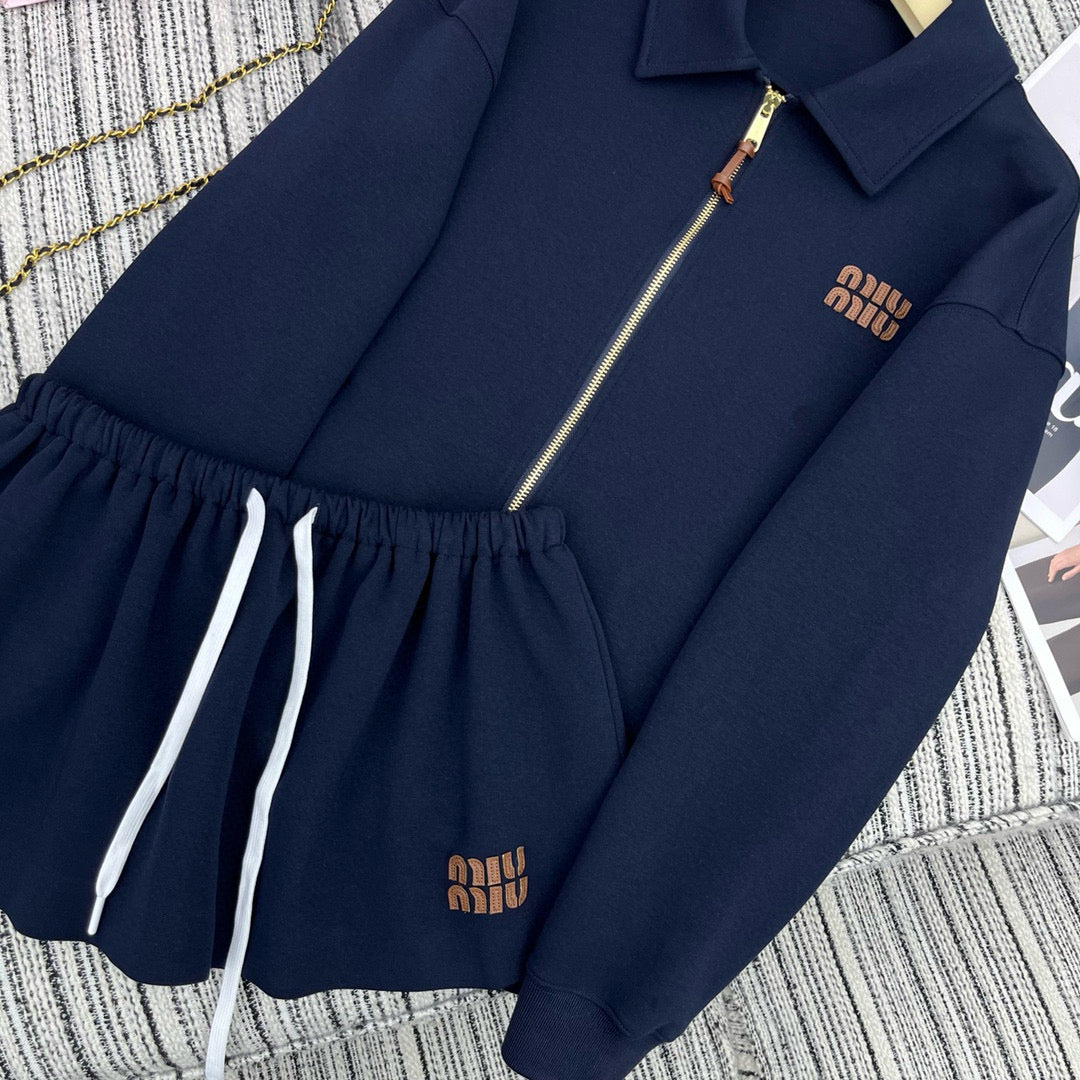 Neuer lässiger Revers-Rockanzug