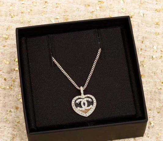 Nouveau collier en diamant en forme de cœur