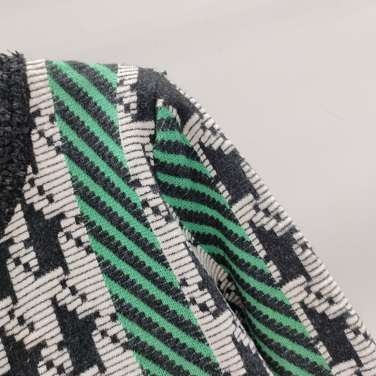 Veste pied-de-poule contrastée