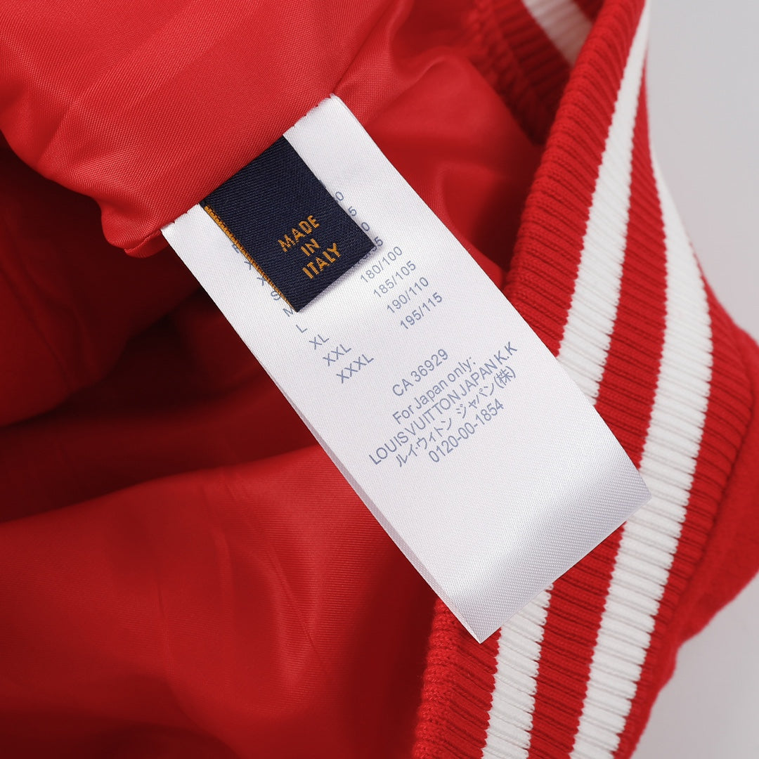 Maillot de baseball avec logo en lettres nacrées 