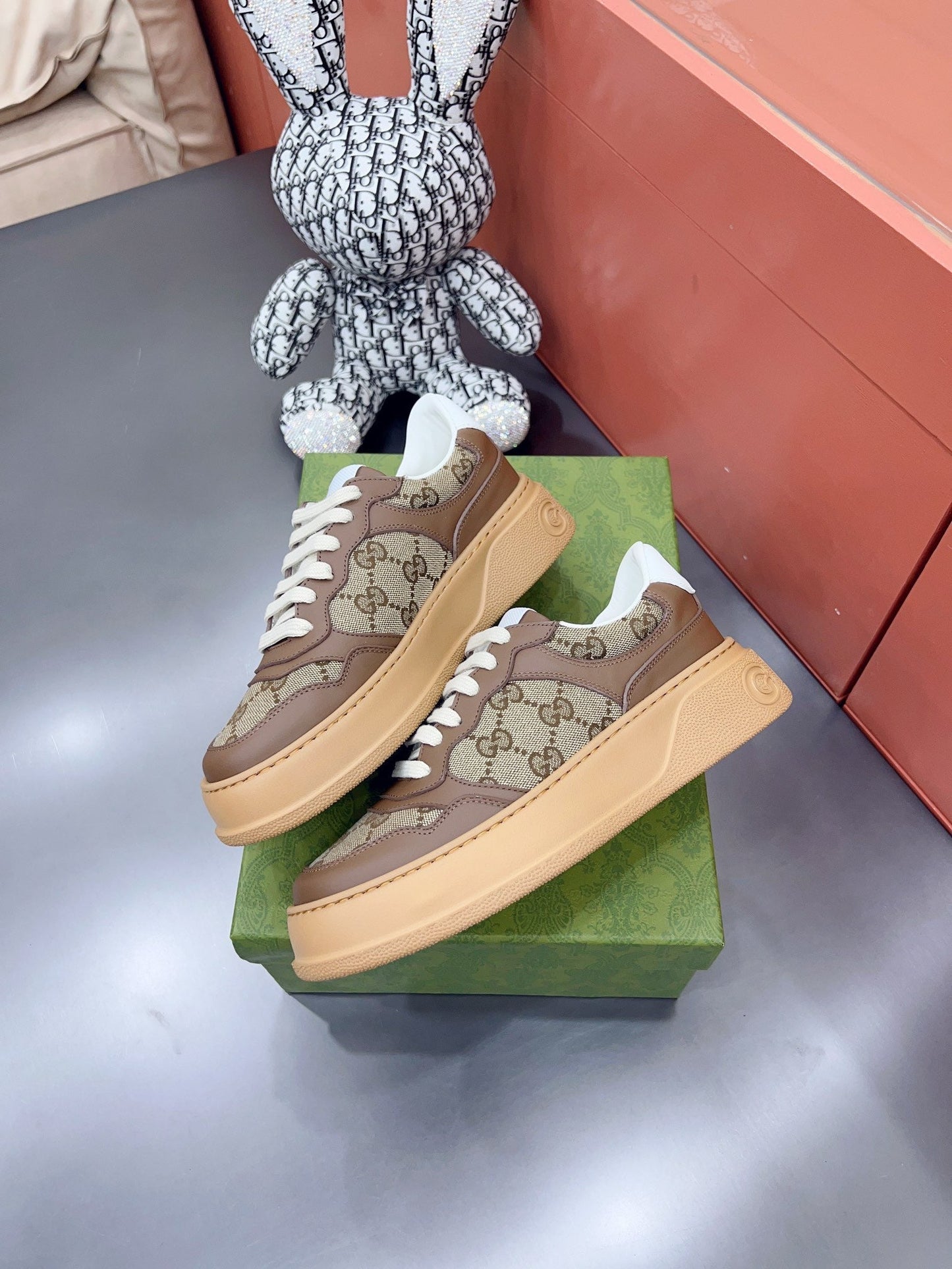 Série 𝘽, série de sport légère, souple et épaisse