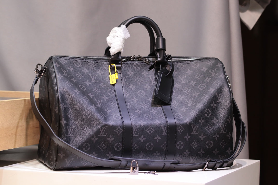 sac de voyage à fleurs noires (1:1)