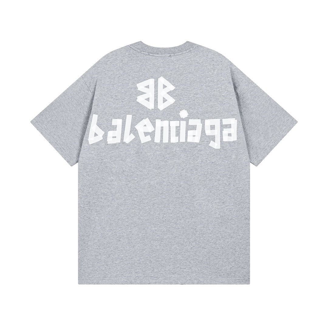 T-shirt avec ruban de masquage