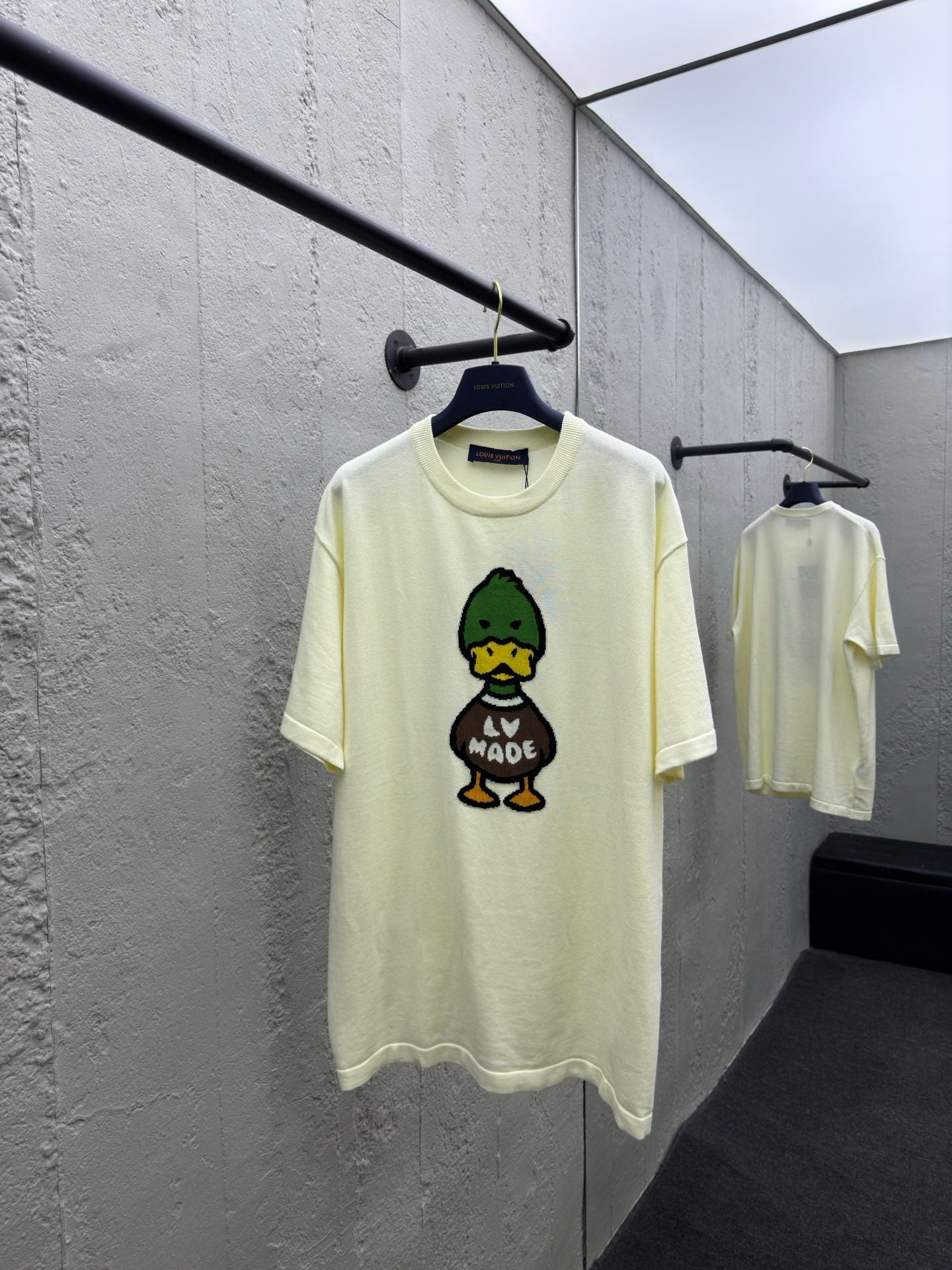 Manches courtes en laine de canard