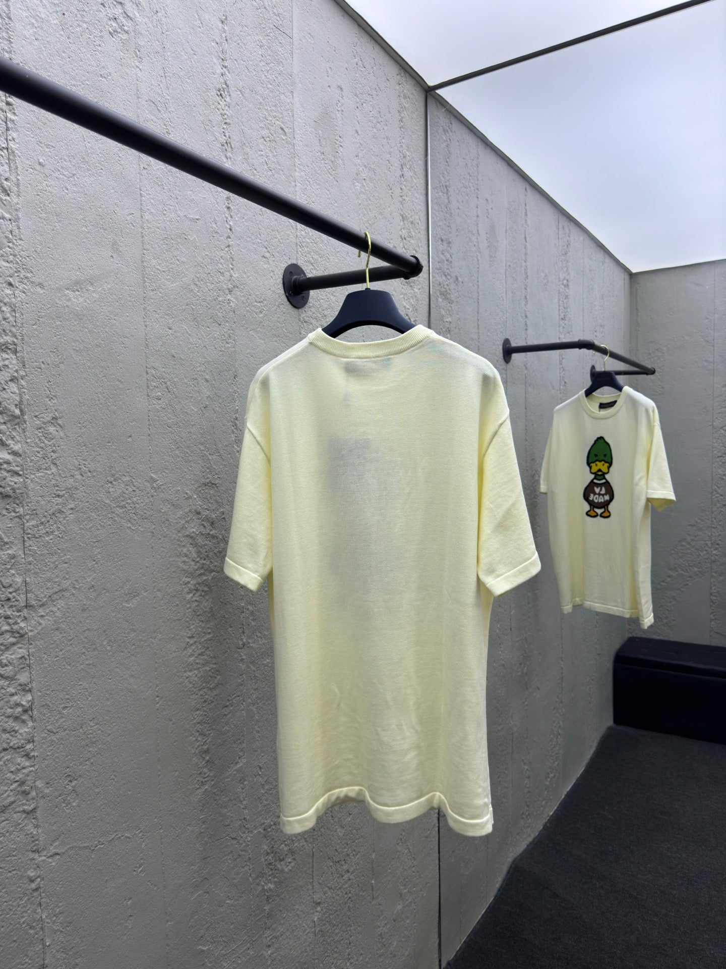 Manches courtes en laine de canard