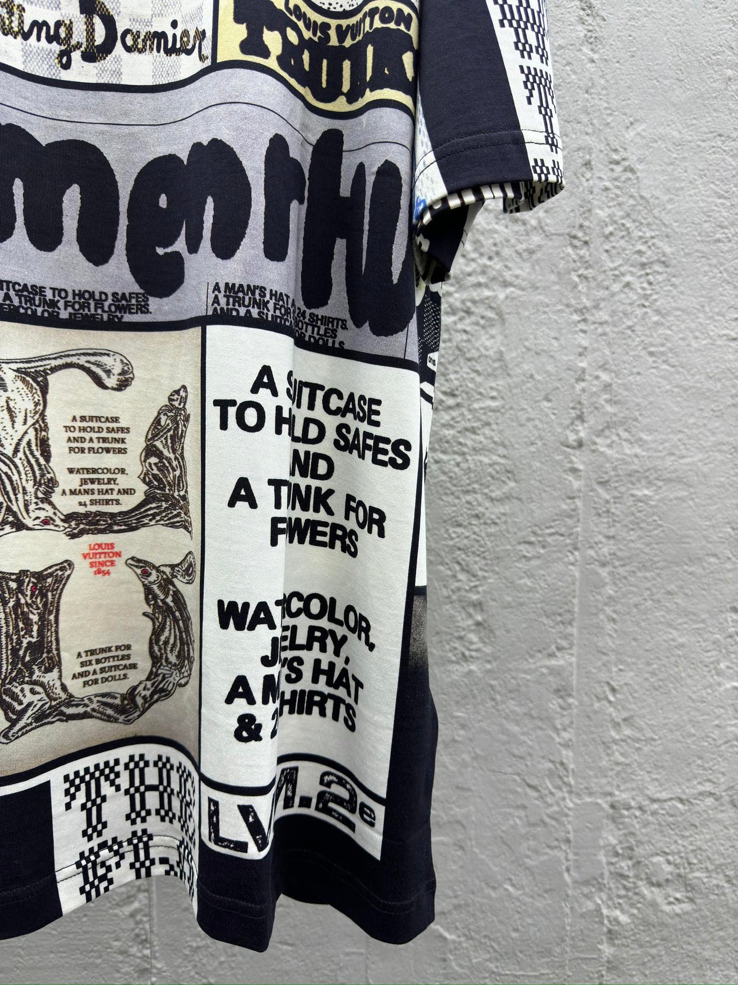 kariertes Logo, mehrere Muster, kurze Ärmel