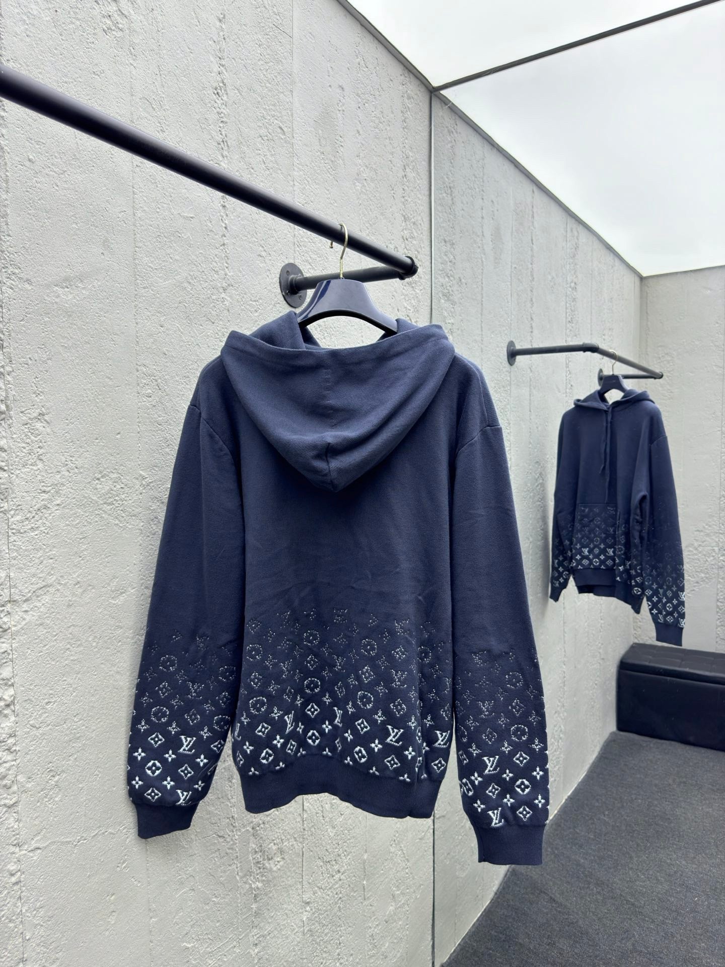 Sweat à capuche à imprimé dégradé