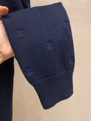 Pullover mit Rundhalsausschnitt und kleinem Logo-Stickerei 