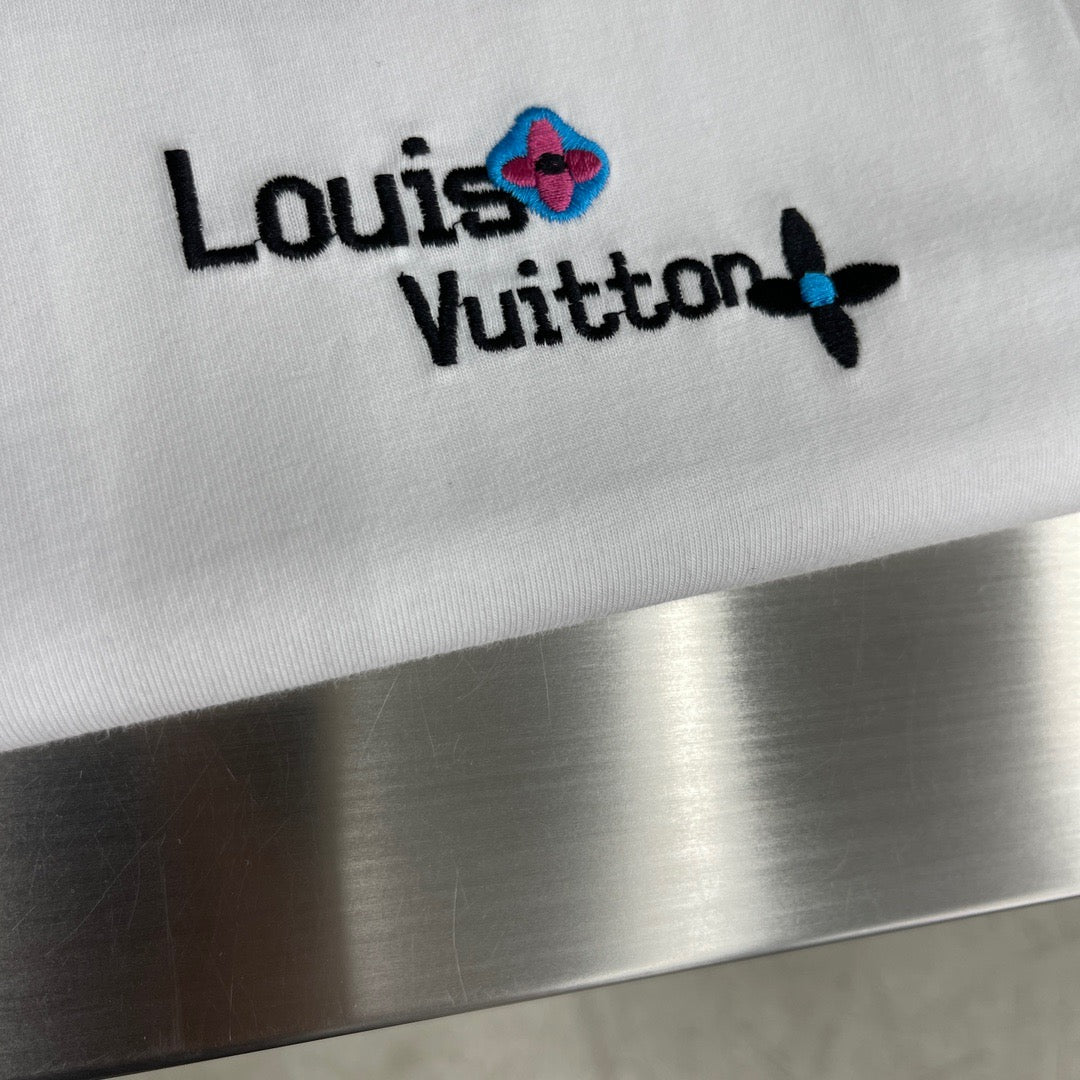 Hemd mit Logo auf der Brust