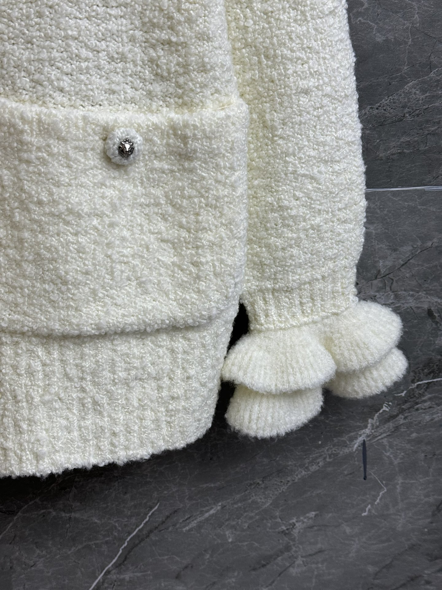 Cardigan à manches lotus et col en V