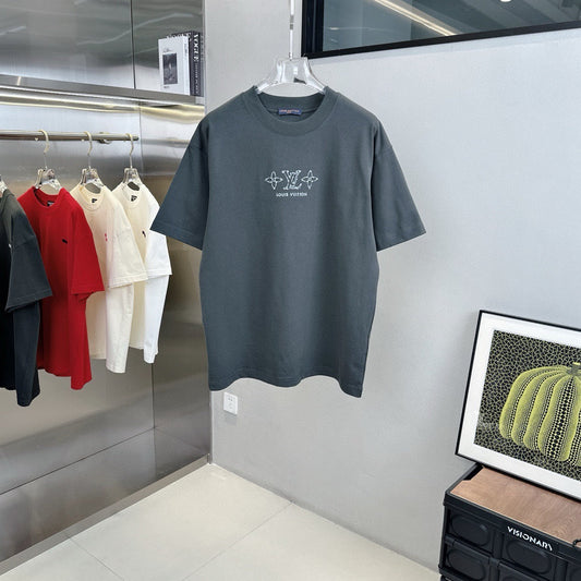 Broderie au dos manches courtes