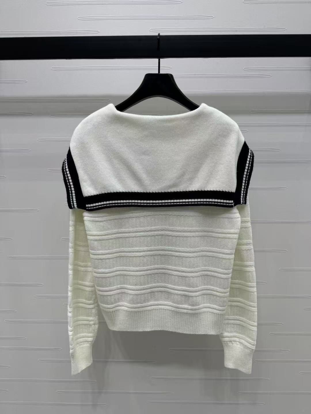 Preppy Strickpullover mit Schalkragen und langen Ärmeln