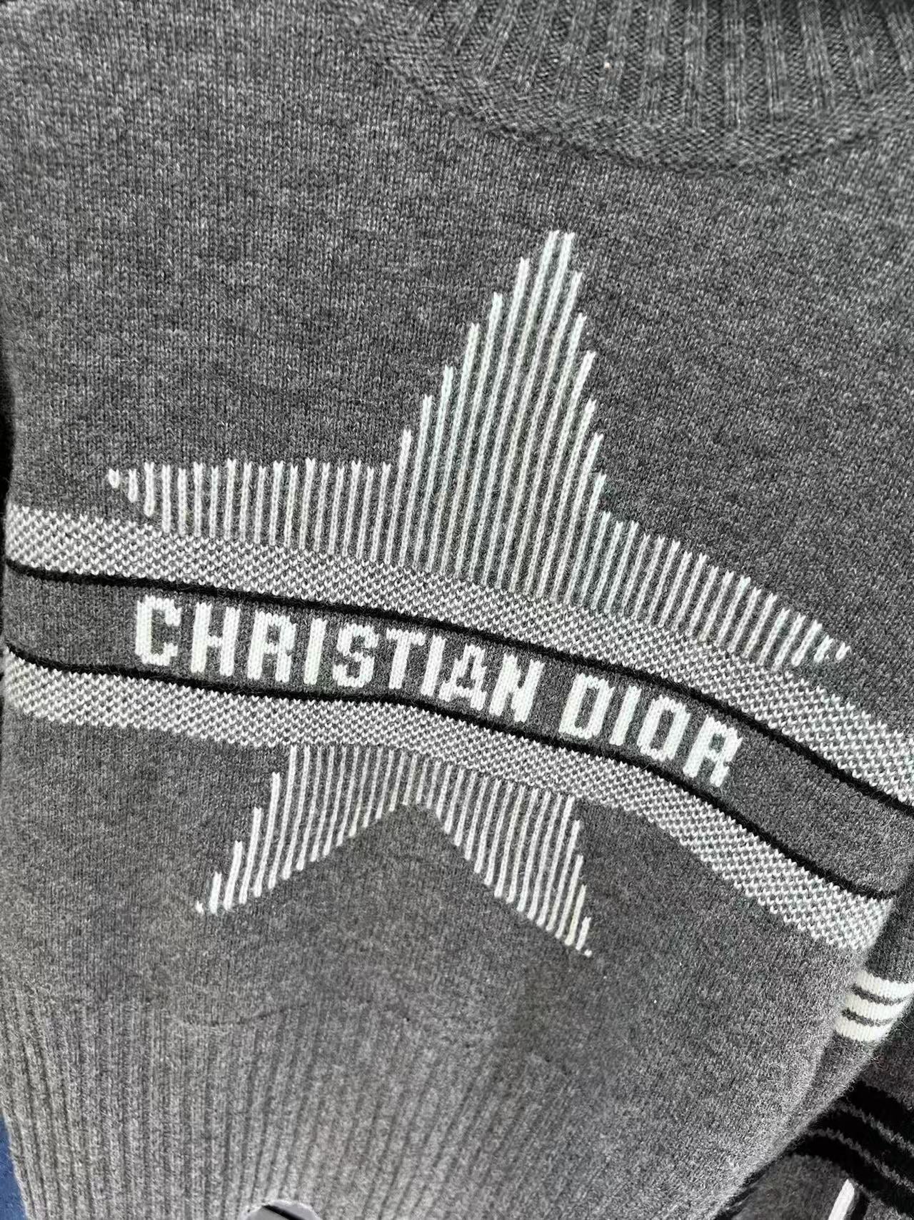 Kaschmirpullover mit Matrosenkragen