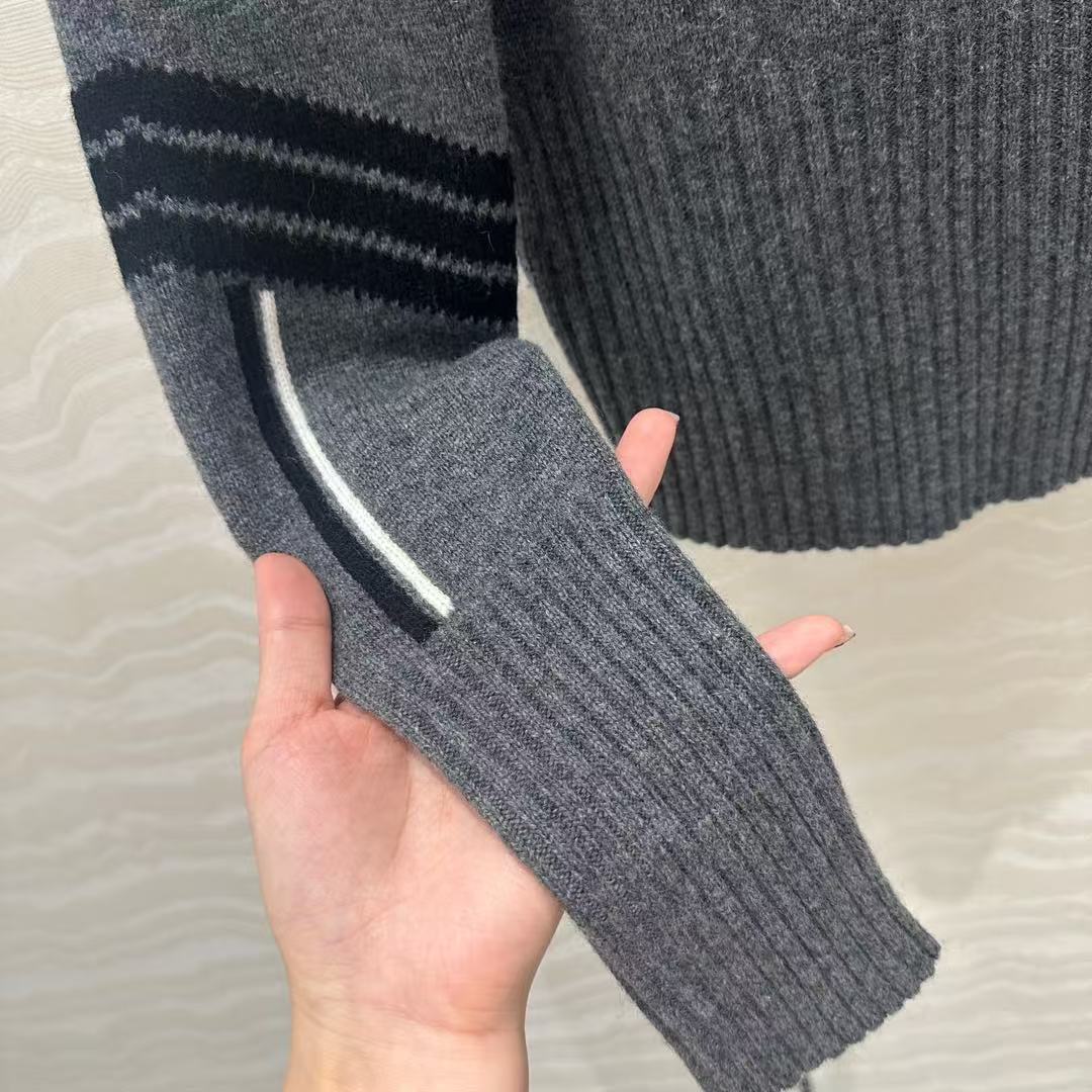 Kaschmirpullover mit Matrosenkragen