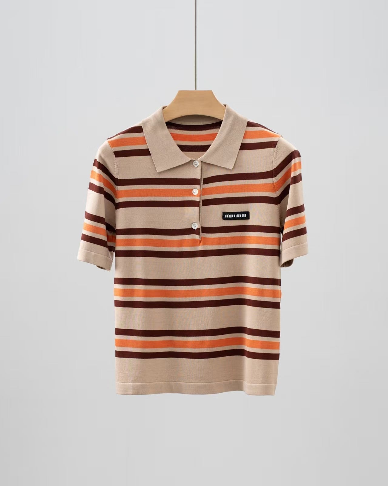 Neues gestreiftes Top