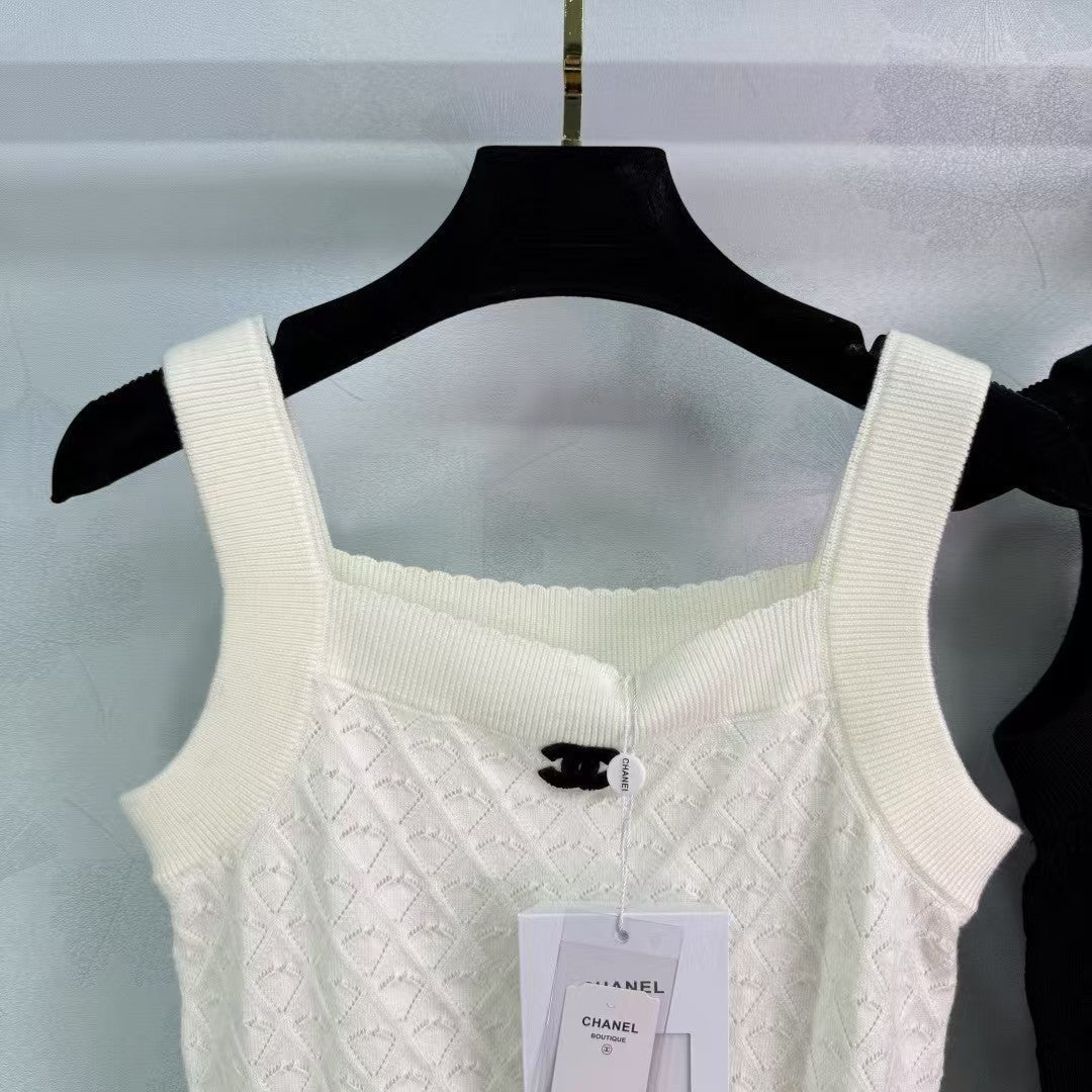 Neue Strickweste für Frühling und Sommer